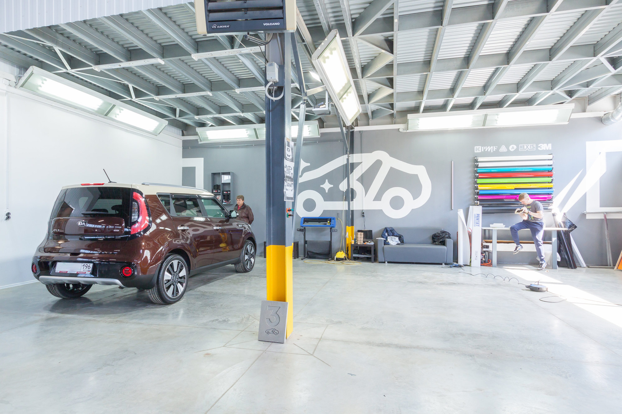 Перспектива авто екатеринбург расточная. Автокомплекс перспектива-авто екатеринбург. Автосервис расточная 42а. Автосервис расточная 42а. Перспектива авто екатеринбург расточная.