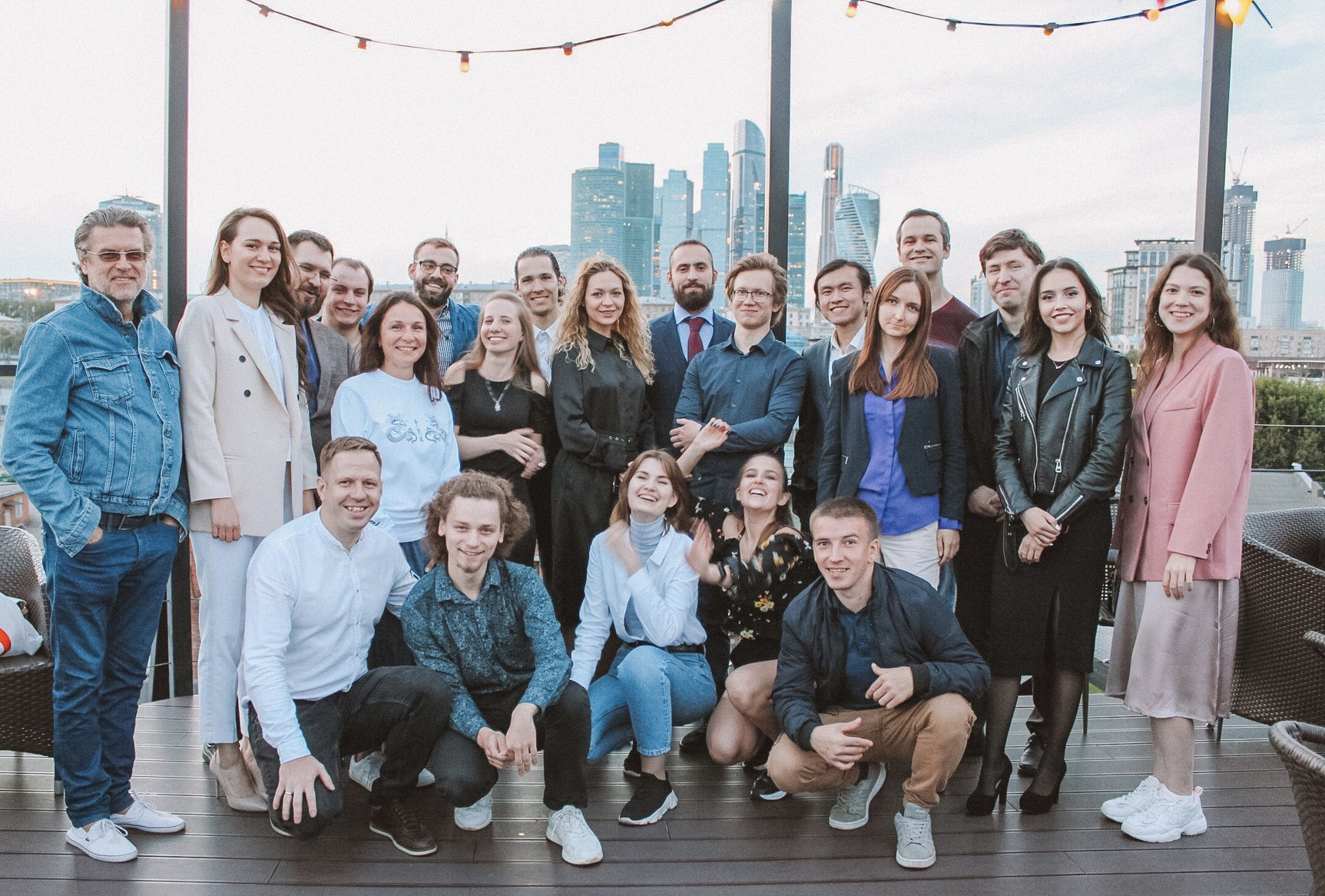 дети в музыкальной школе. школа музыки вакансии. школа музыки вакансии. педагог по вокалу. курсы вокала.