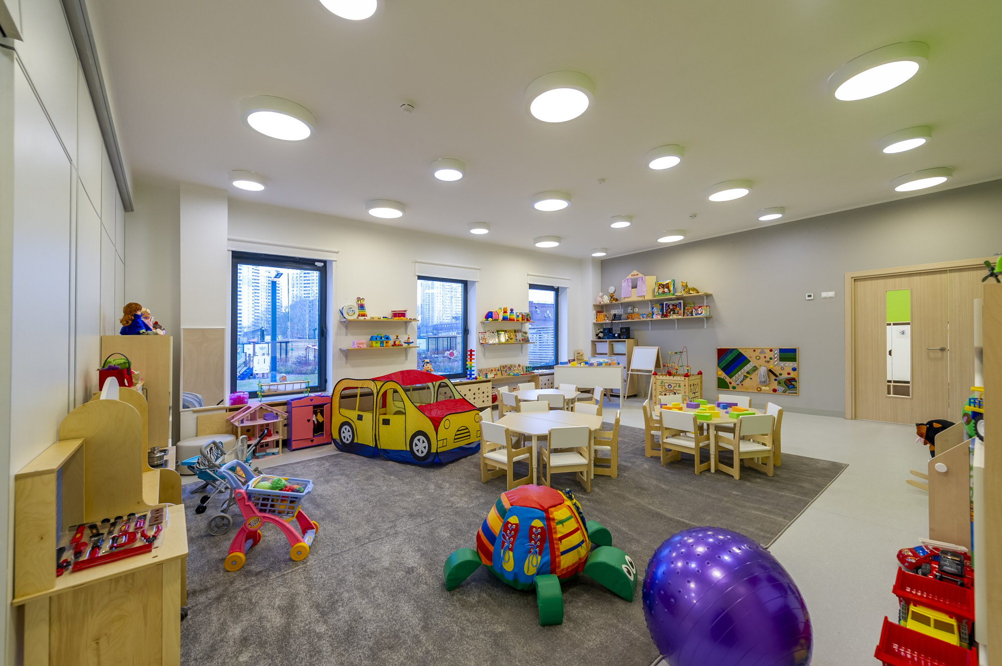 Детский центр бабушкинский. Детский клуб. Детский центр бабушкинский. Детский сад гудвин белгород. Билингвальный детский сад.