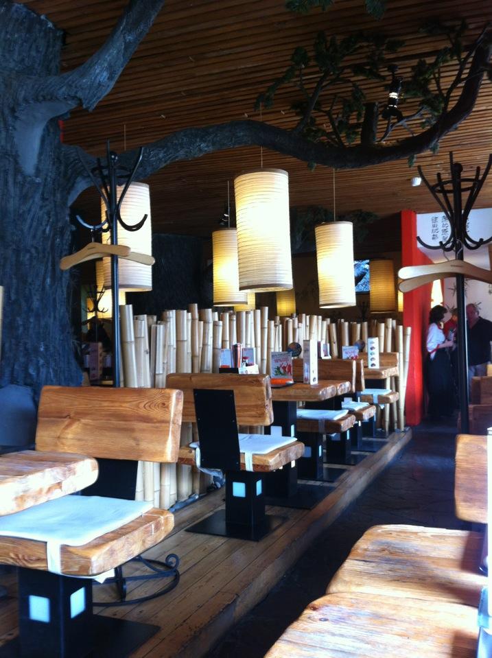 Тануки жулебино привольная. Ресторан тануки уфа. Ресторан тануки в москве. Тануки ресторан. Тануки космонавтов 15.