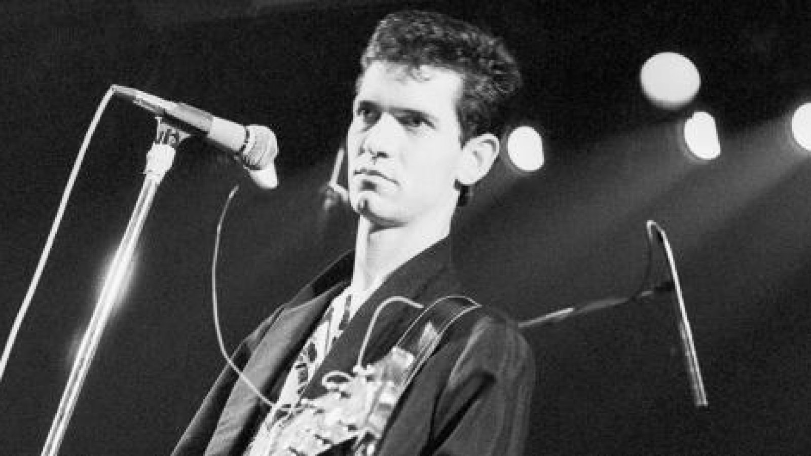 Carlos Berlanga: Figura de La Movida Madrileña y Precursor del Pop Español