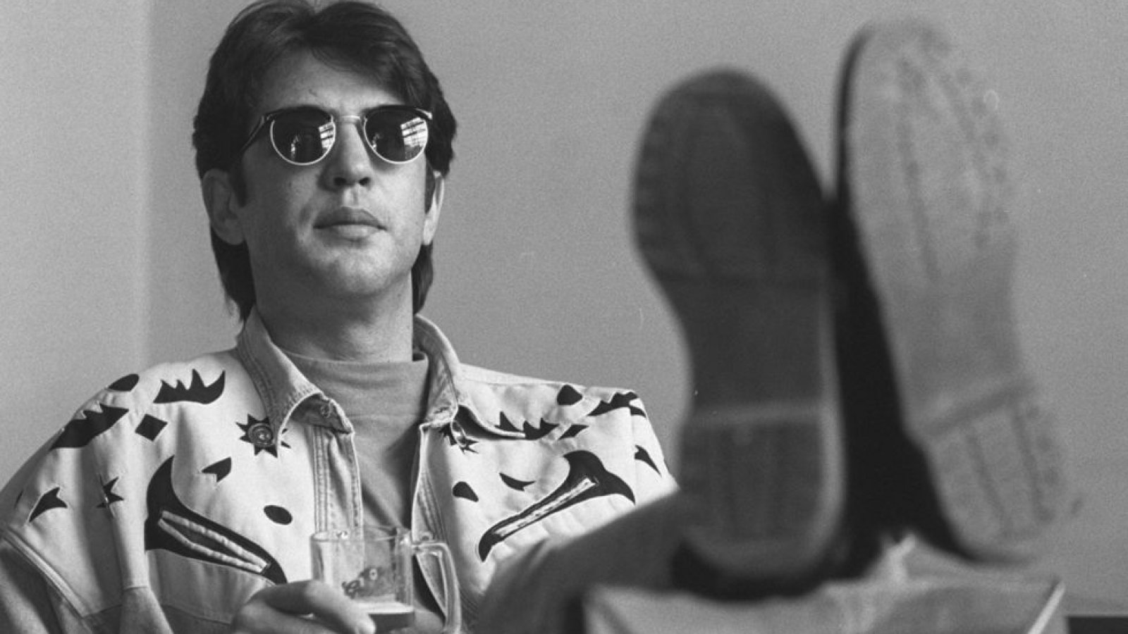 Manolo Tena, la Voz Rota de la Calle: El Legado de un "Superviviente"