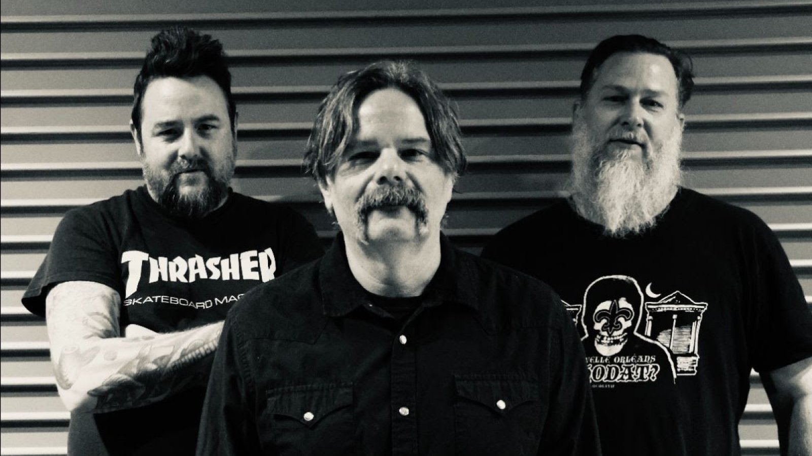 Riffs y Resiliencia: SUPLECS Anuncia "Hymns Under A Blood Moon Sky", Su Primer Álbum en Más de Una Década