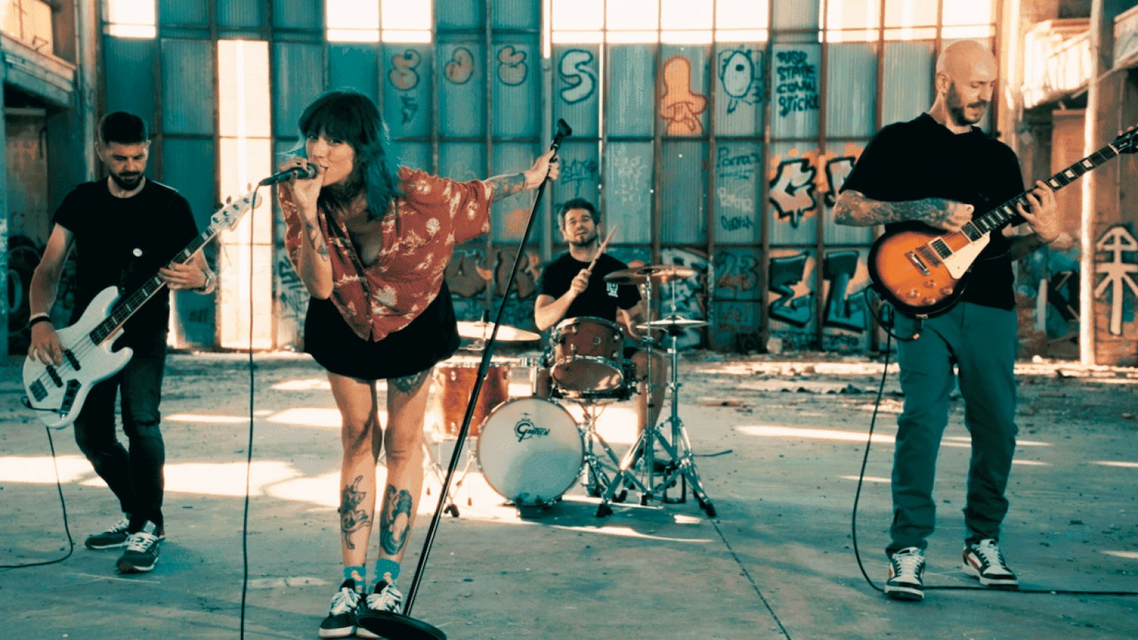 Le Mur estrena "Lapislázuli": Una cicatriz de luz antes de la llegada de 'BRUTO'