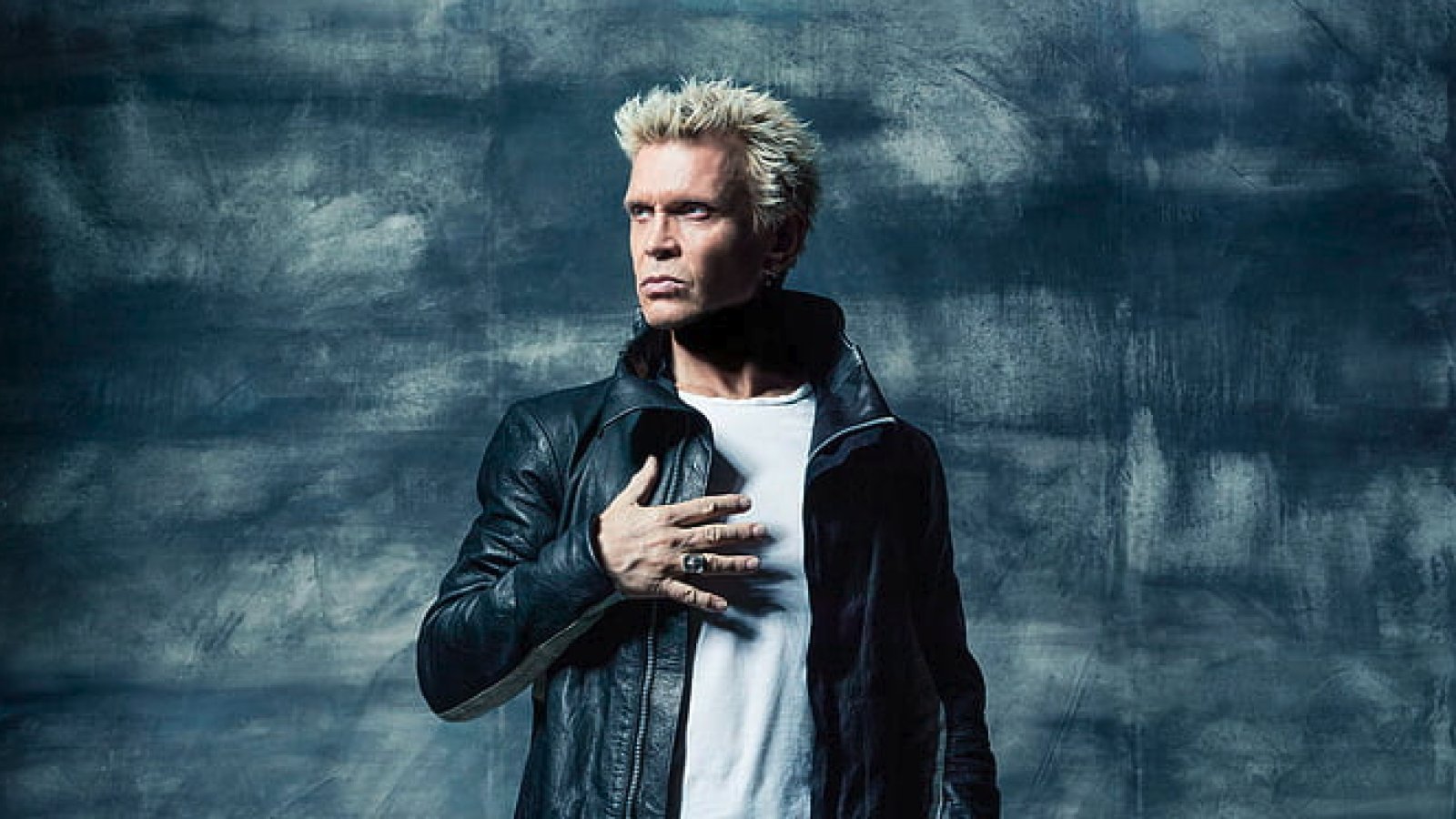 Billy Idol: De la anarquía de Generation X al trono del punk-rock global