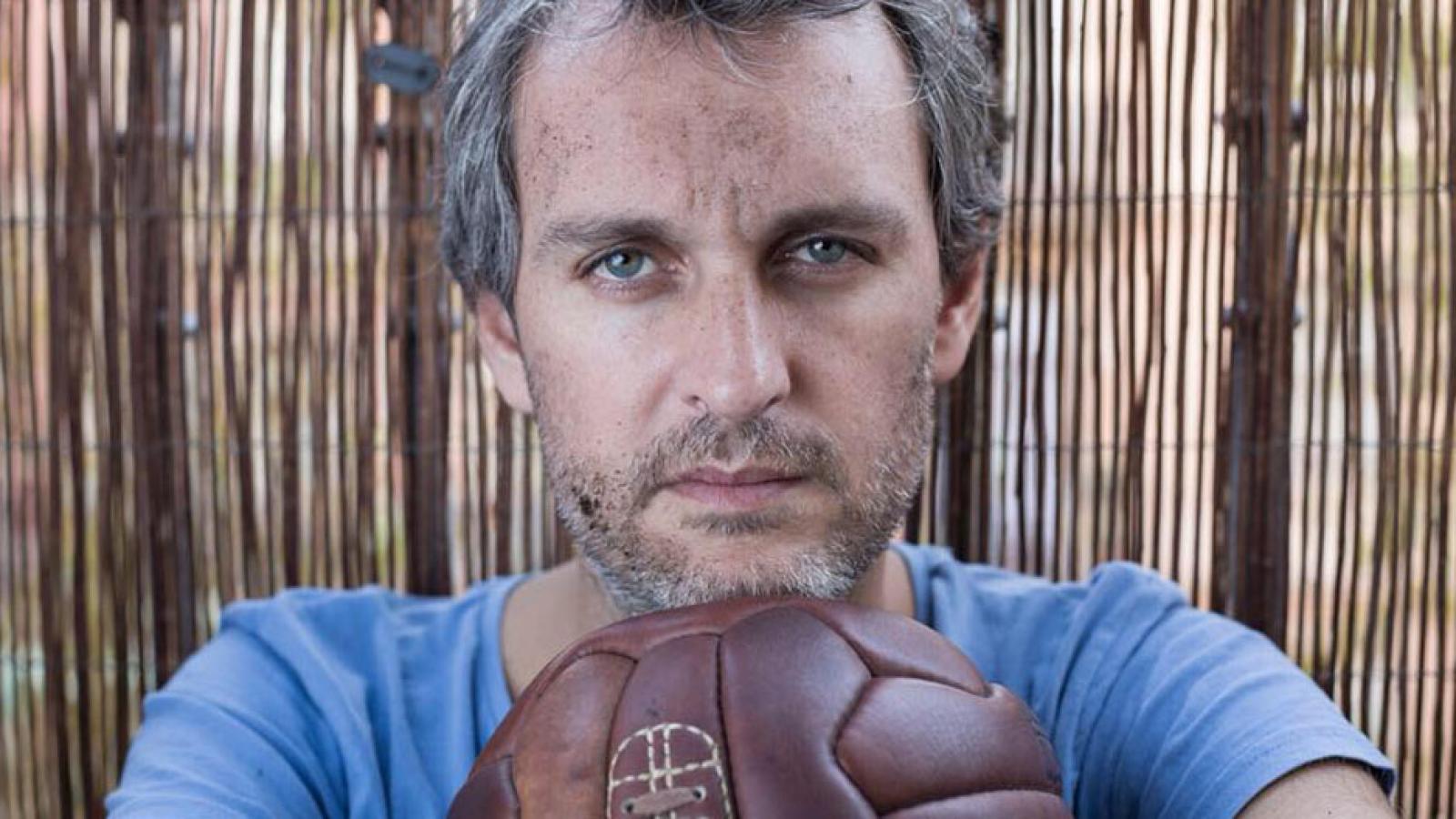 Rafa Pons presenta la gira Cantando Las 40 en acústico