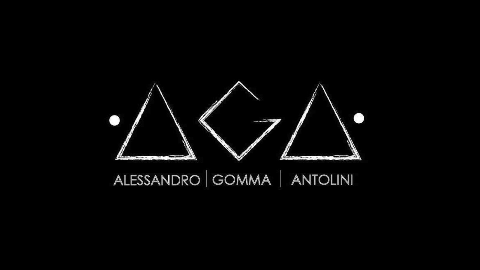 El Compositor Italiano AGA Lanza "School", un Homenaje a la Creatividad de los Años 80