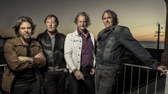 THE CHEVELLES Anuncian Gira 35º Aniversario en España y Lanzan su Nuevo Single "Caveman"