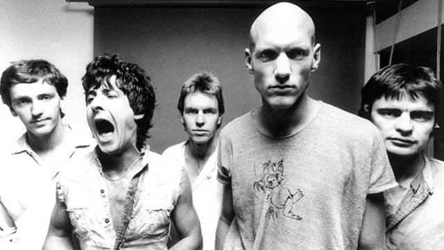 Midnight Oil: Recordando el Impacto Político y Sonoro de "Beds Are Burning"