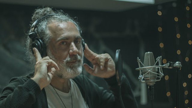 Ángel Fe Garrido reivindica el pop de autor en «La Cautiva», primer avance de su álbum «Angelus»