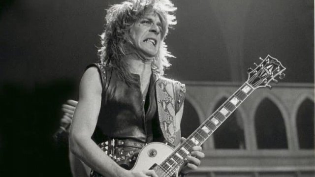 Randy Rhoads: El Legado Inmortal de un Guitarrista Revolucionario