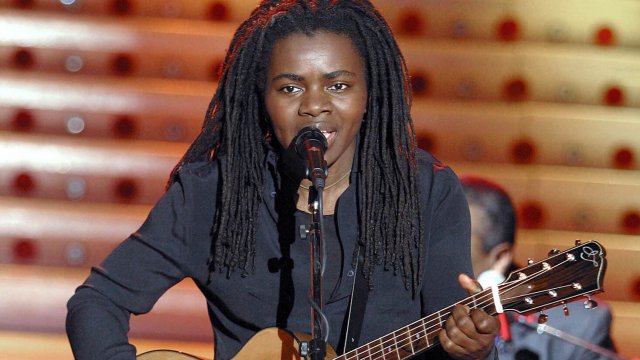 Tracy Chapman Celebra 35 Años de un Álbum Legendario, una Voz Que Sigue Conectando Generaciones