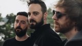 ARRHYTHMIA Lanza ‘INSACIABLES’: El Metal Alternativo Choca con el Rap de Rebeliom do Inframundo