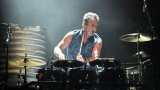Adiós a Rob Hirst: El corazón rítmico de Midnight Oil fallece a los 70 años
