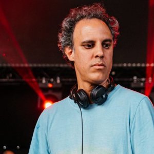Four Tet