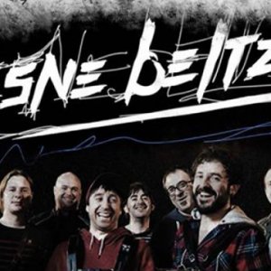 Esne Beltza