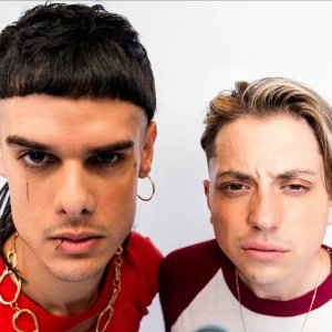 Ca7riel & Paco Amoroso