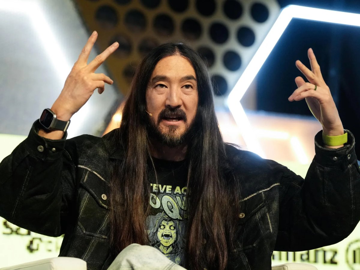 Steve Aoki