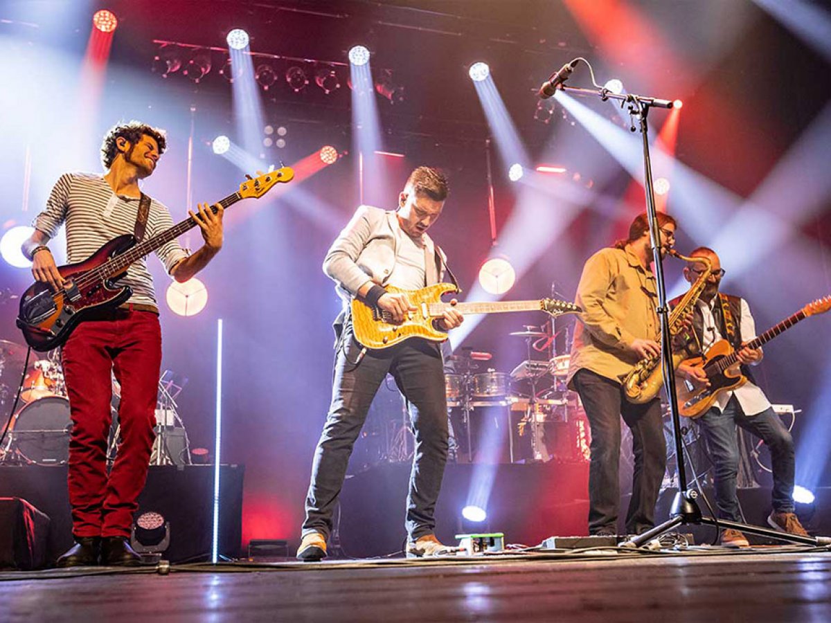 gREAT sTRAITS