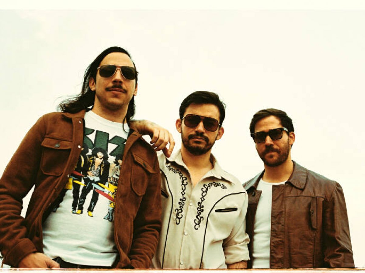 Los Mesoneros