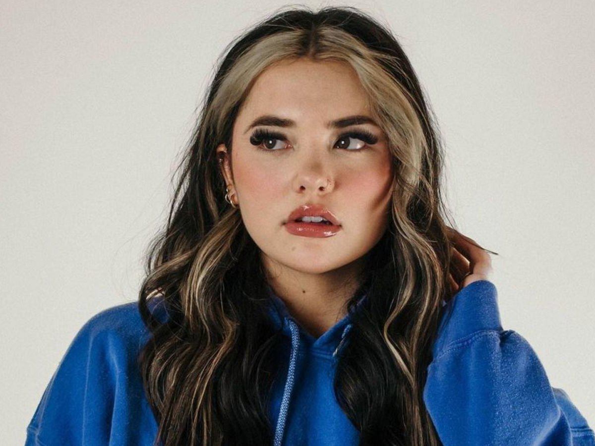 Lauren Spencer Smith