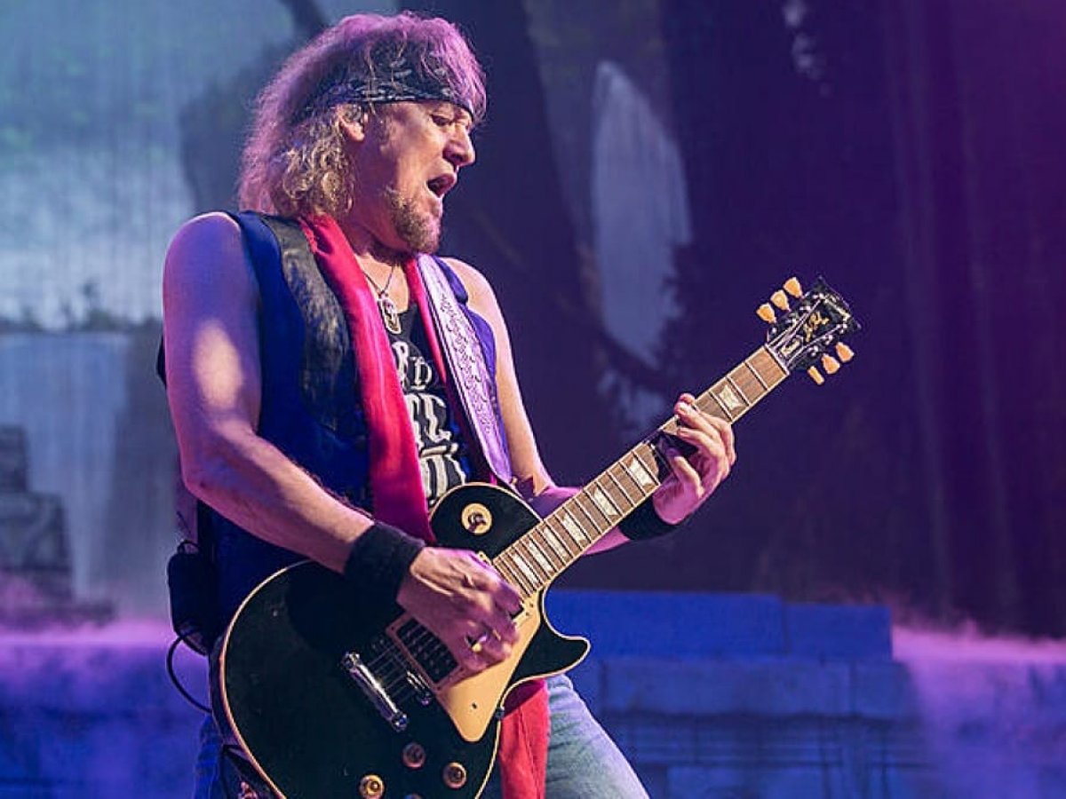 Adrian Smith