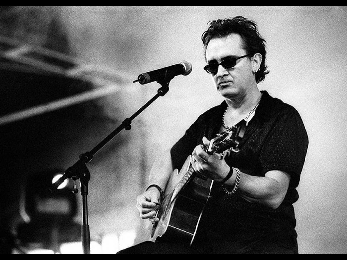 Wayne Hussey 