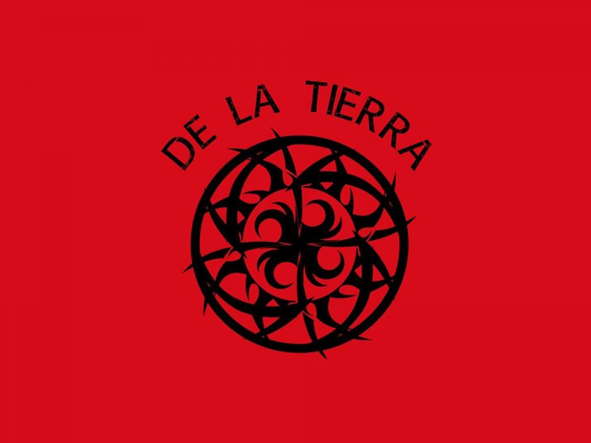 De La Tierra