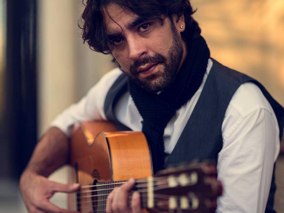 Daniel Casares