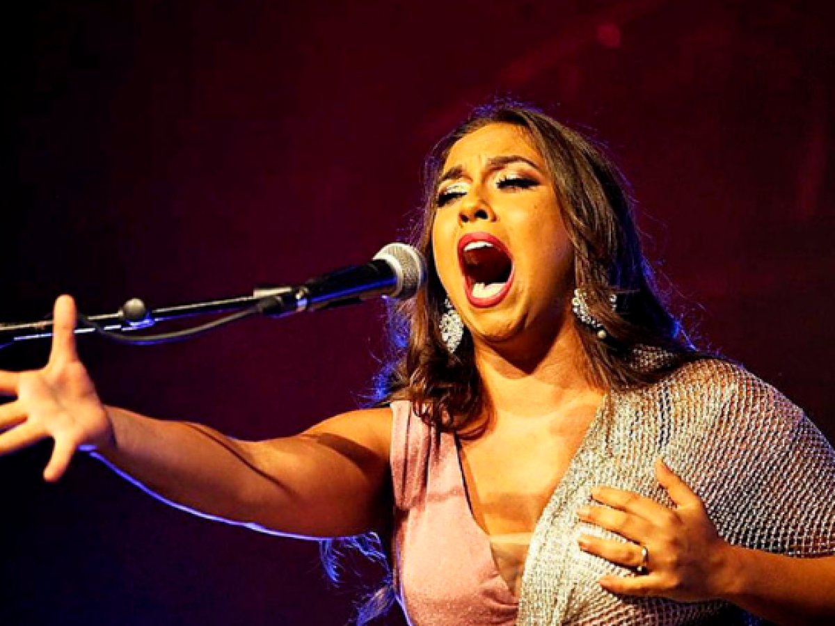 María Terremoto