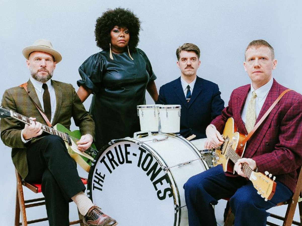 Michelle David & The True-Tones