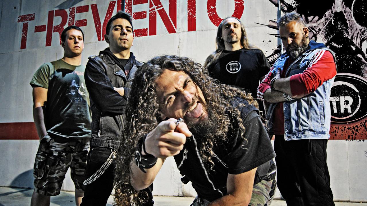 T-Reviento