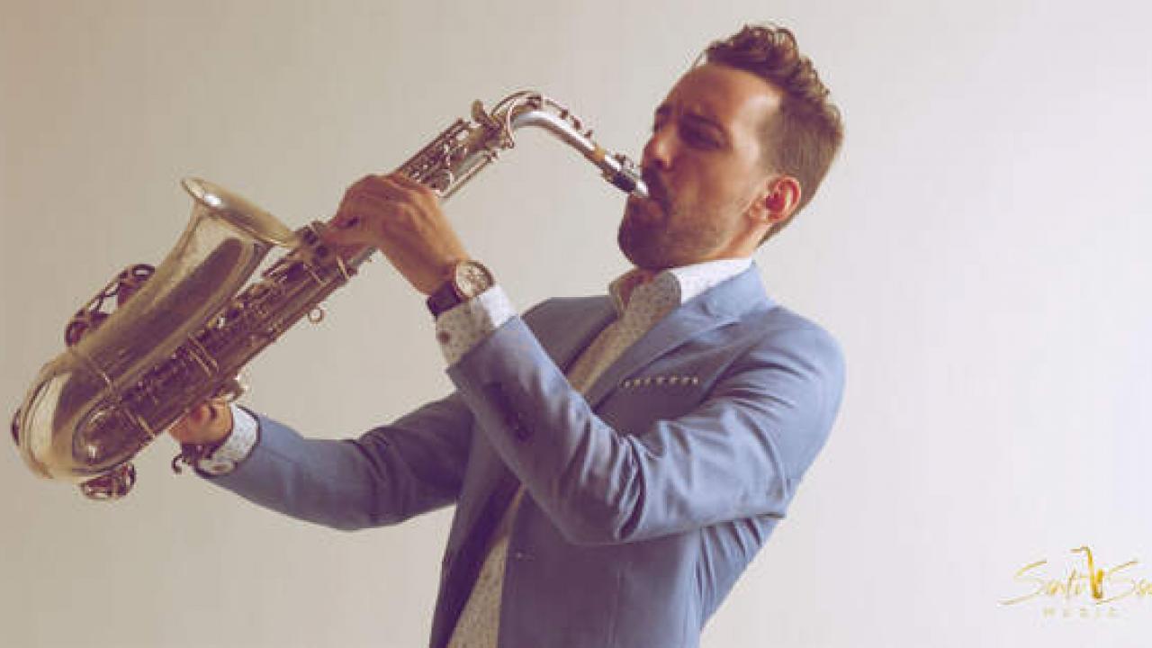 Santi Sax Music
