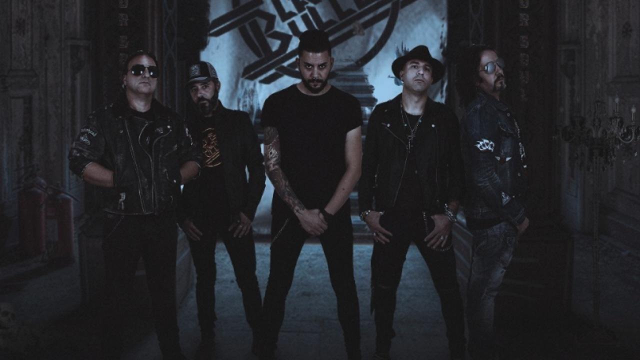 Five Black Bullets