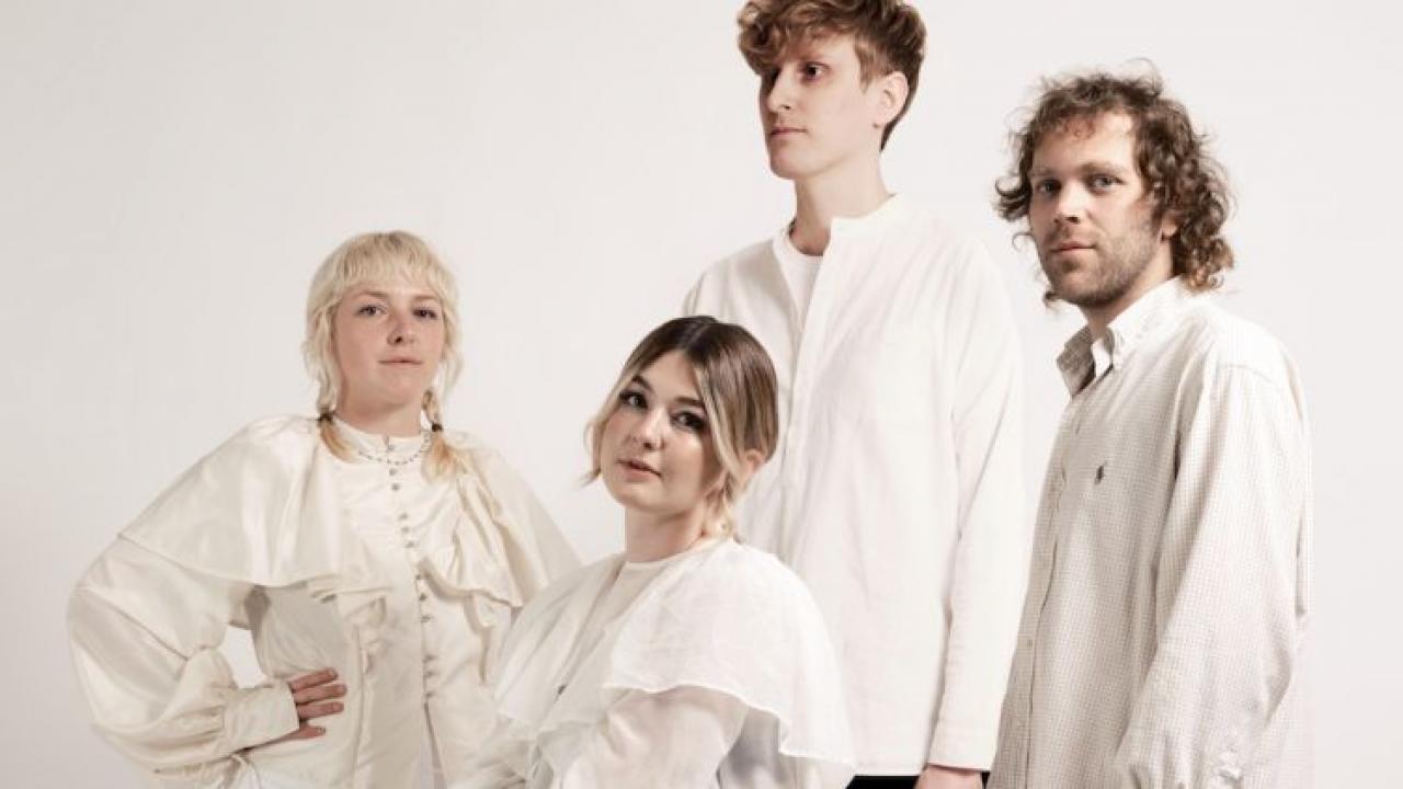 Yumi Zouma