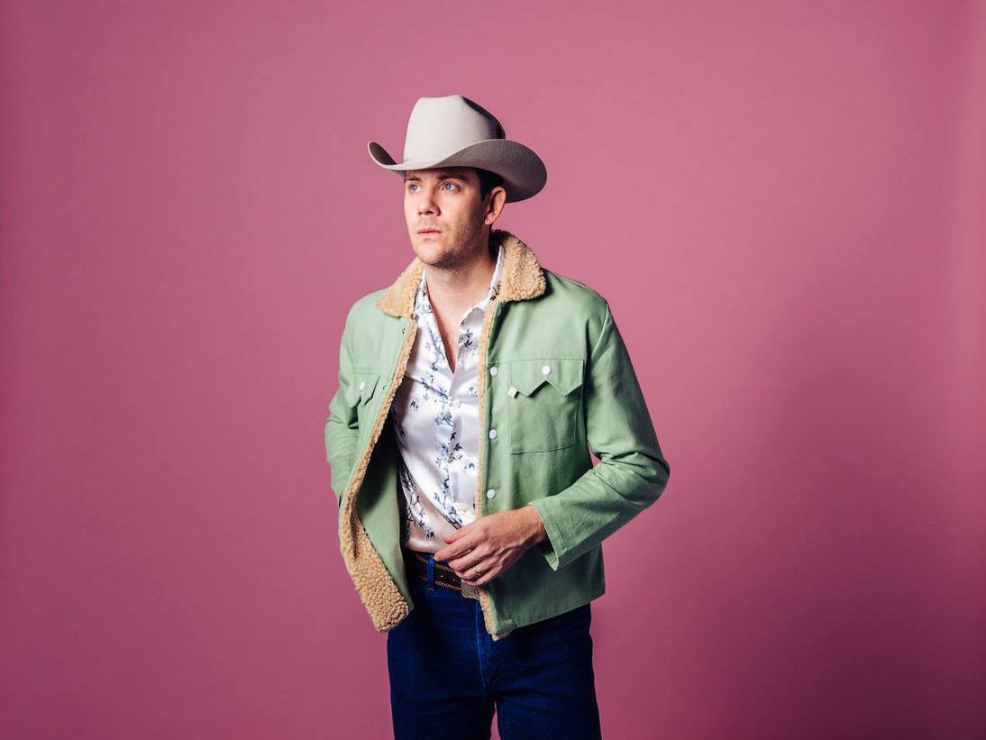 Sam Outlaw