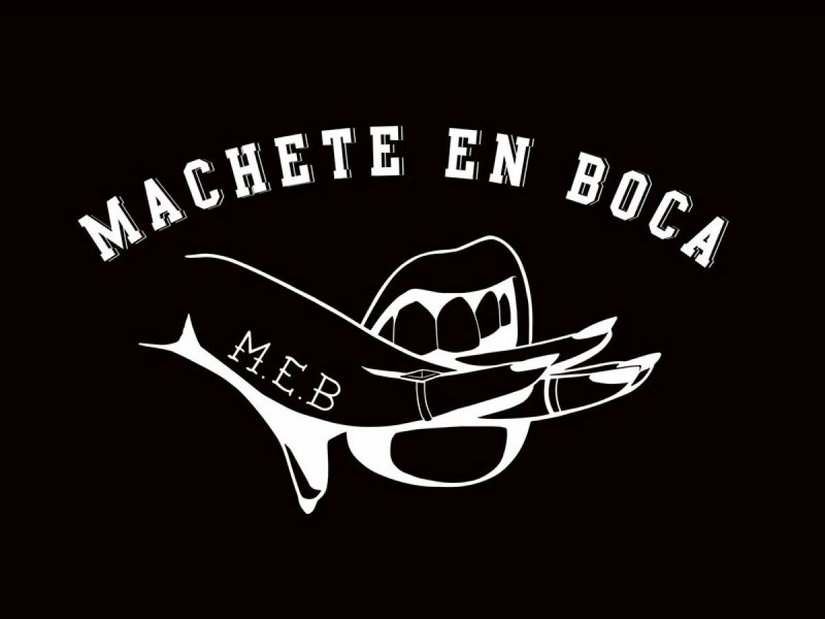Machete en Boca