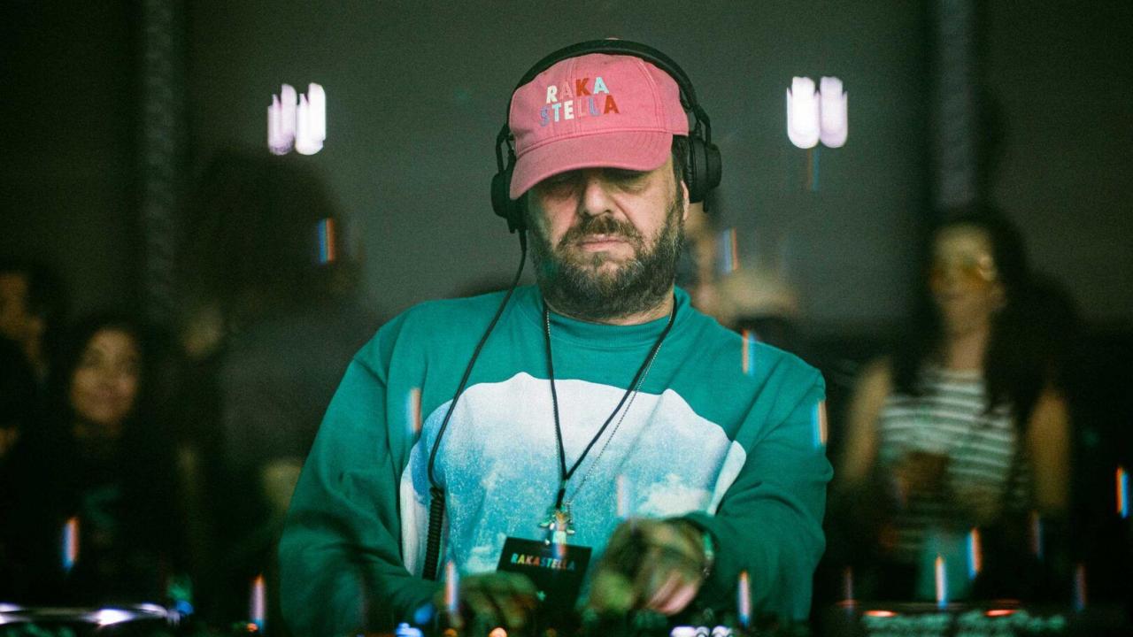 DJ Tennis