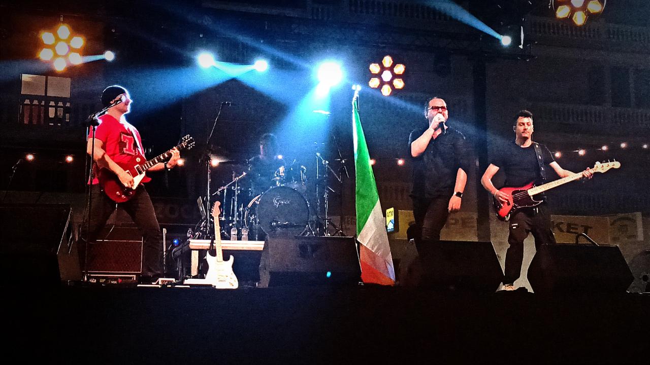 UPHORIA (TRIBUTO A U2)