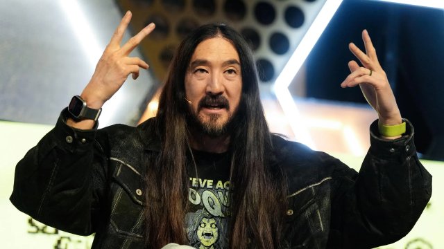 Steve Aoki