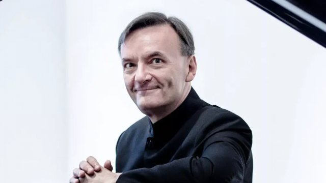 Sir Stephen Hough