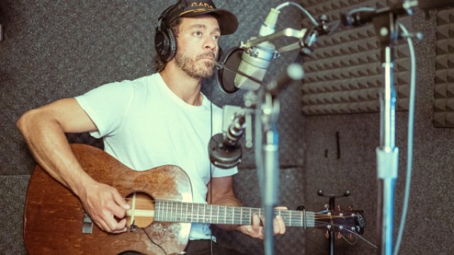 Amos Lee