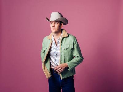 Sam Outlaw