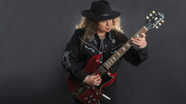 Vinnie Moore
