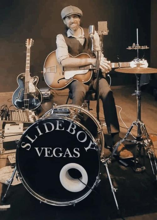 SLIDEBOY VEGAS & BENJAMÍN SUN