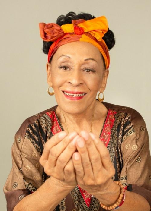 Cartel de Concierto de Omara Portuondo en Barcelona