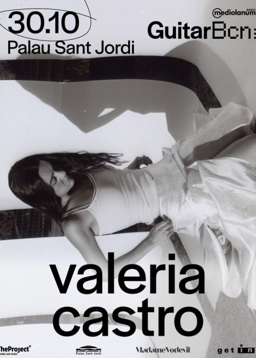 Cartel de Concierto de Valeria Castro en Barcelona
