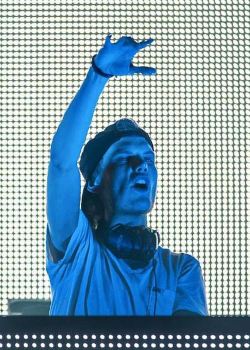 The Chainsmoker