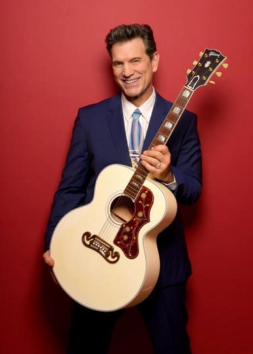 Concierto de Chris Isaak en Girona