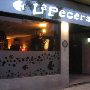 La Pecera Music Bar